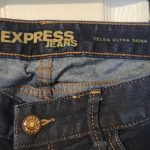 Express Jeans - Picture 2 of 2